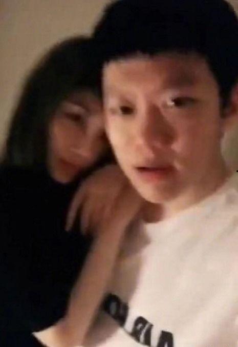 李小璐国外爆料视频大全,揭秘明星私生活背后的真相