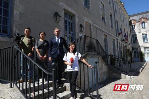 安溪网红吃瓜事件视频曝光,视频曝光引发网友热议