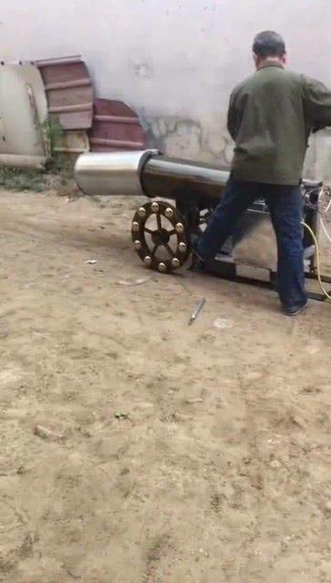 砖哥爆料大炮视频播放在线观看,大炮视频在线播放，精彩内容不容错过！