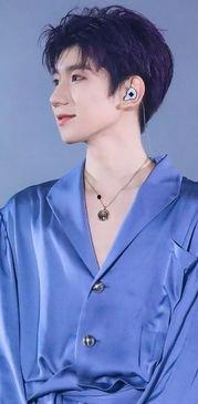 娱乐圈爆料王源恋爱,娱乐圈新晋情侣甜蜜互动引关注