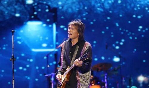 娱乐爆料伍佰是真的吗视频,娱乐爆料背后的真相