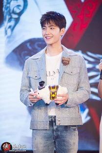 杨洋最新 爆料新闻内容,揭秘明星背后的真实故事