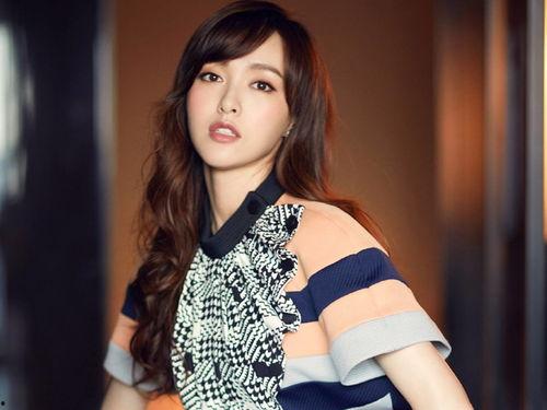 今日娱乐爆料唐嫣