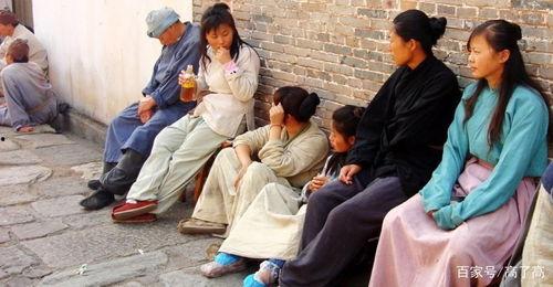 横店哥爆料圈内潜规则