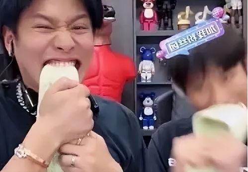 宇歌爆料小杨哥视频,揭秘背后惊人内幕